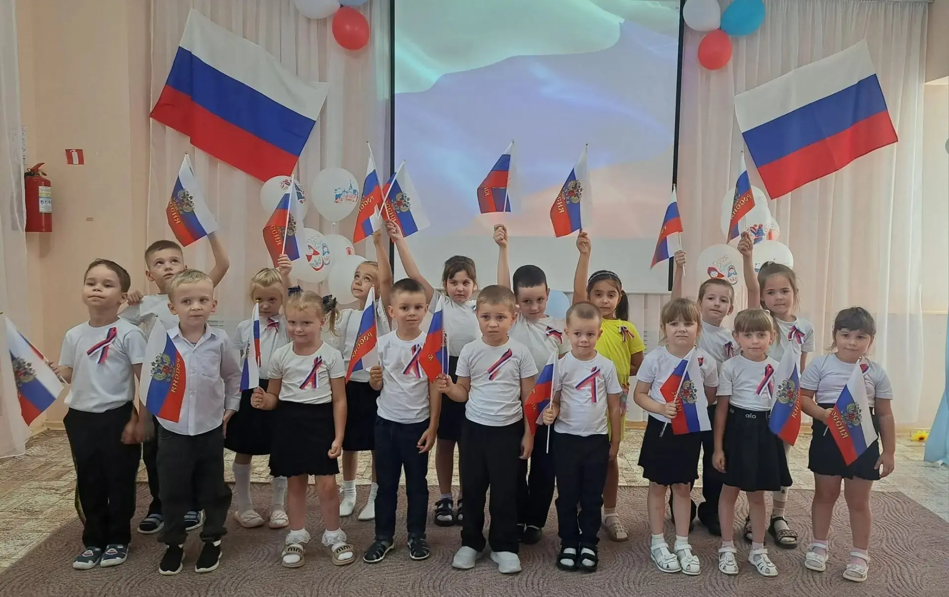 🇷🇺 Сегодня в стенах нашего детского сада прошёл один из самых значимых праздников — Д...