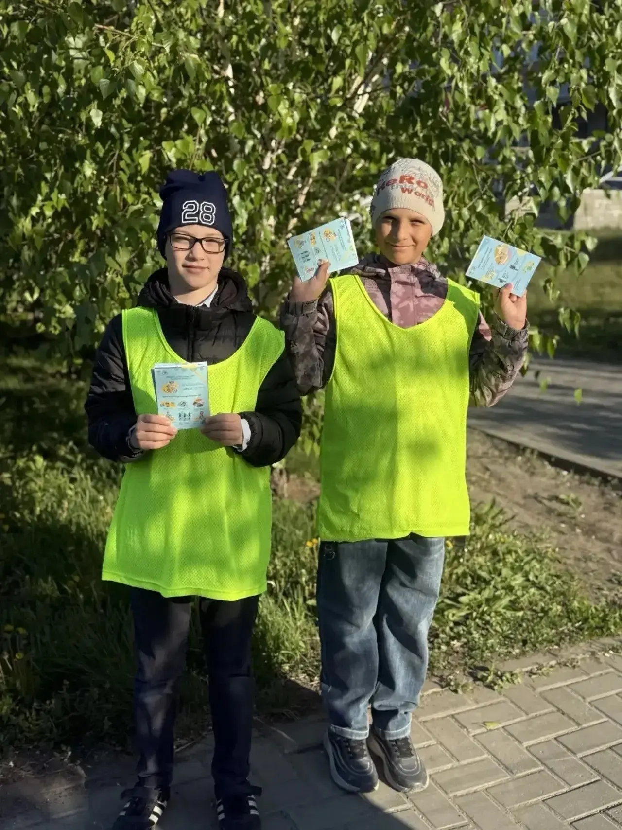 🚦Основы комплексной безопасности напоминают школьникам Барнаула  В преддверии летних каникул учащимс