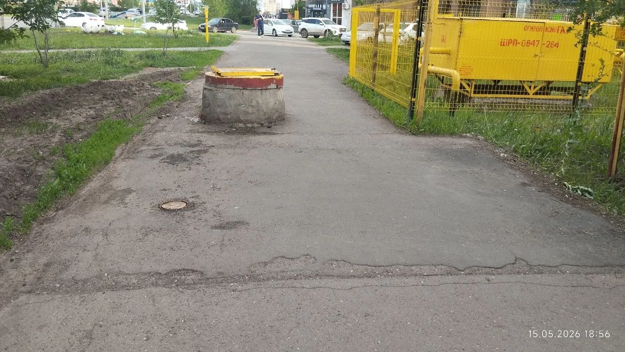 Особенности ремонта тротуара на Салмышской!  Ремонт , который должен был сегодня закончиться, началс