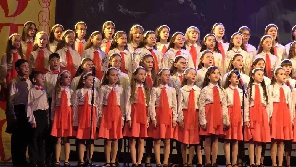 Христос Воскресе! 🌞🙏  Дорогие братья и сестры, со светлым праздником Воскресения Христова вас поздра