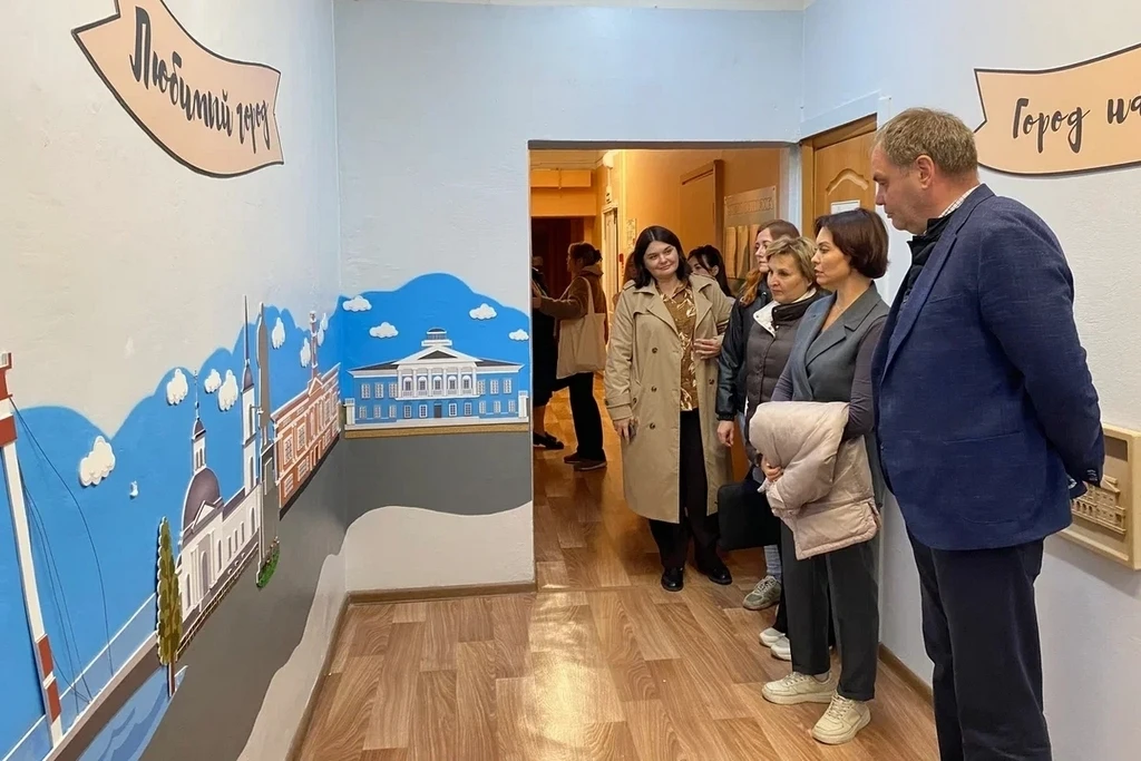 В Череповце в детском саду «Лукошко» заменили крышу и все окна.