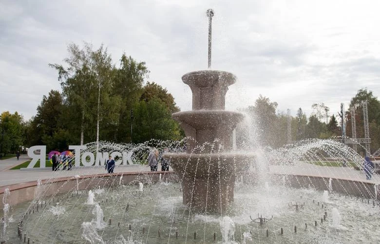 ⛲ Томские фонтаны в день ВДВ будут работать в штатном режиме. 

День воздушно-десантных войск традиц