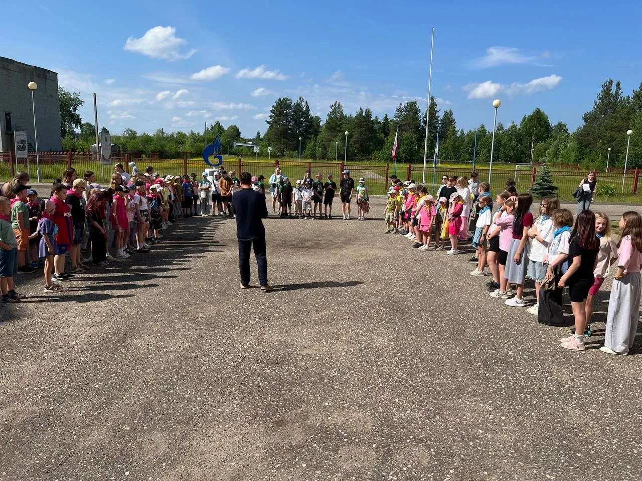 🌟 Сегодня ребята посетили интерактив ОГО (Отряд в Гостях Отряда) 🕵️‍♂️🕵️‍♀️, где играли в увлекат