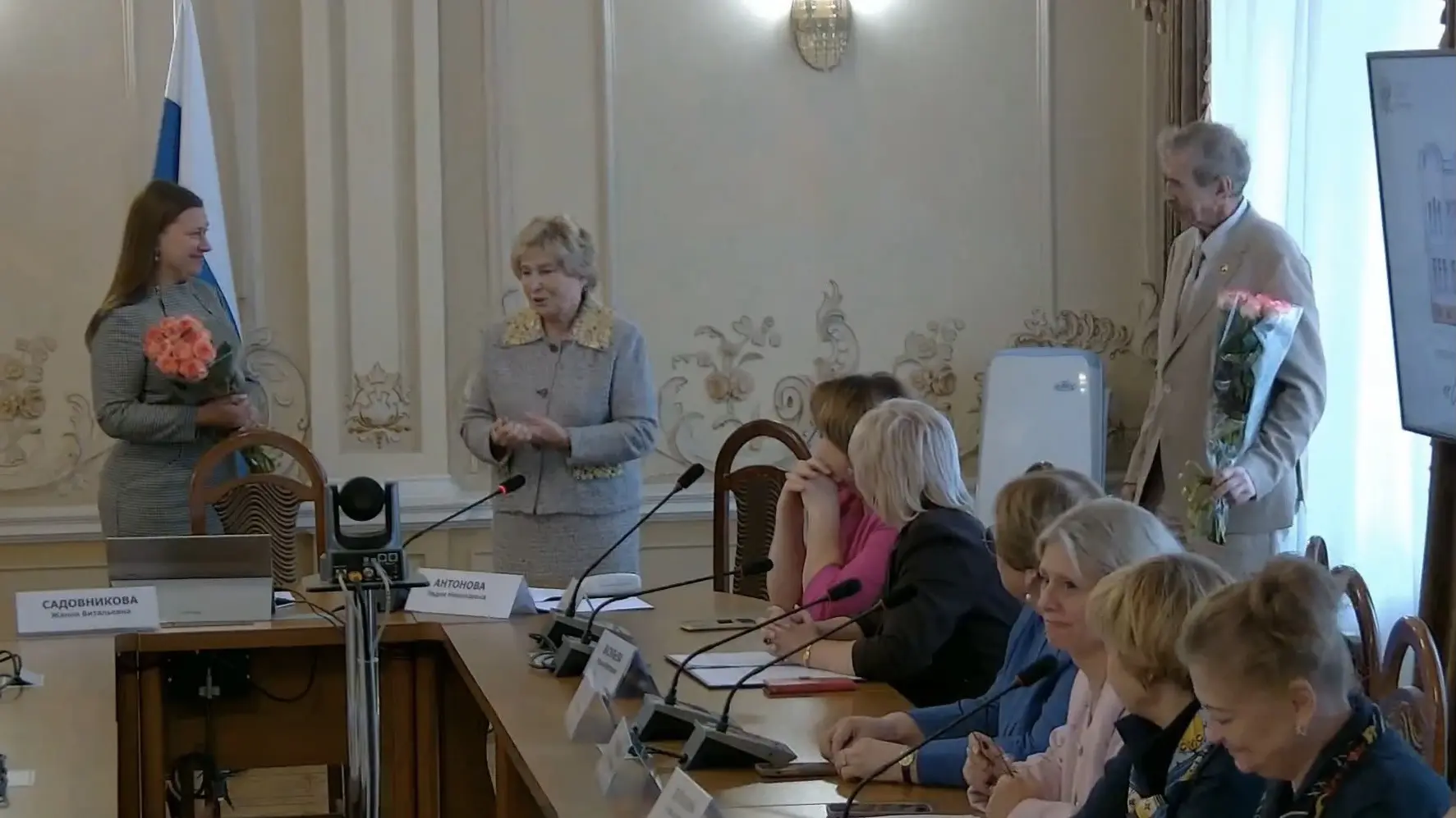 Сегодня в здании президиума Российской академии образования на Большой Полянке состояло...