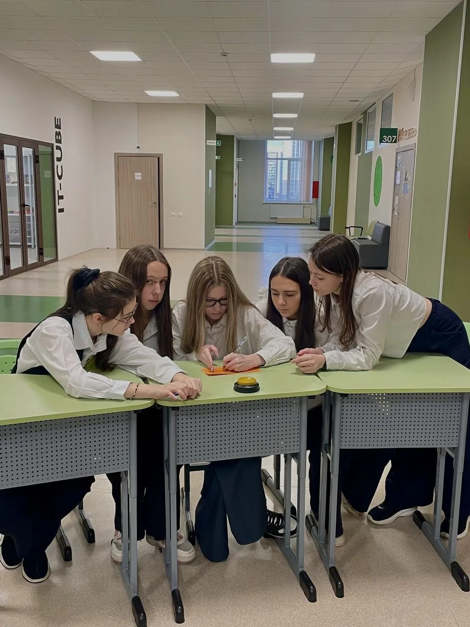 🎓✨ Сегодня в МОУ «Инженерно-технологическая школа» прошёл насыщенный и значимый день!  Для обучающих