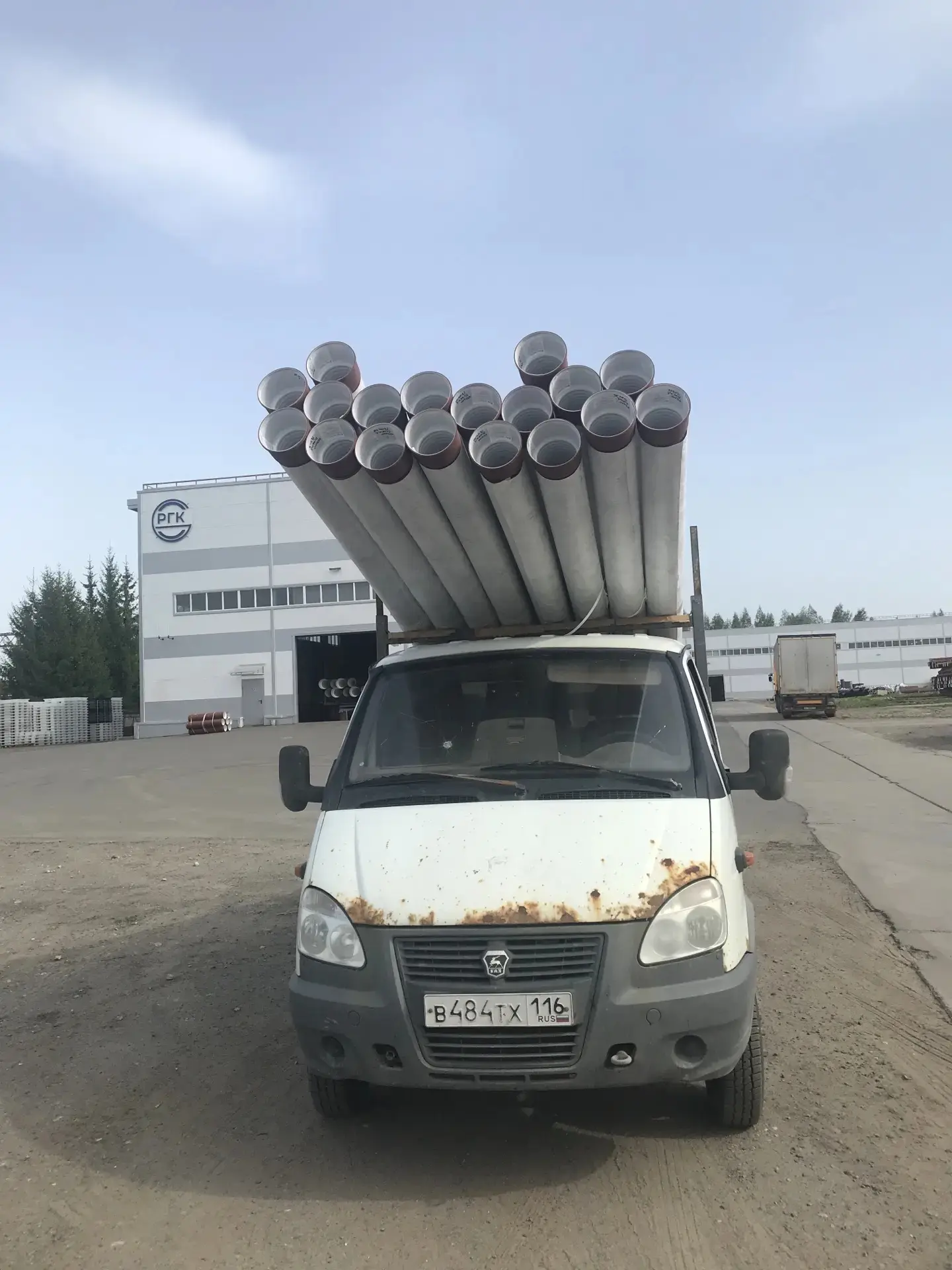 Двухслойные гофрированные трубы под дренаж  Dn200 sn8 с геотекстилем с доставкой в г. К...
