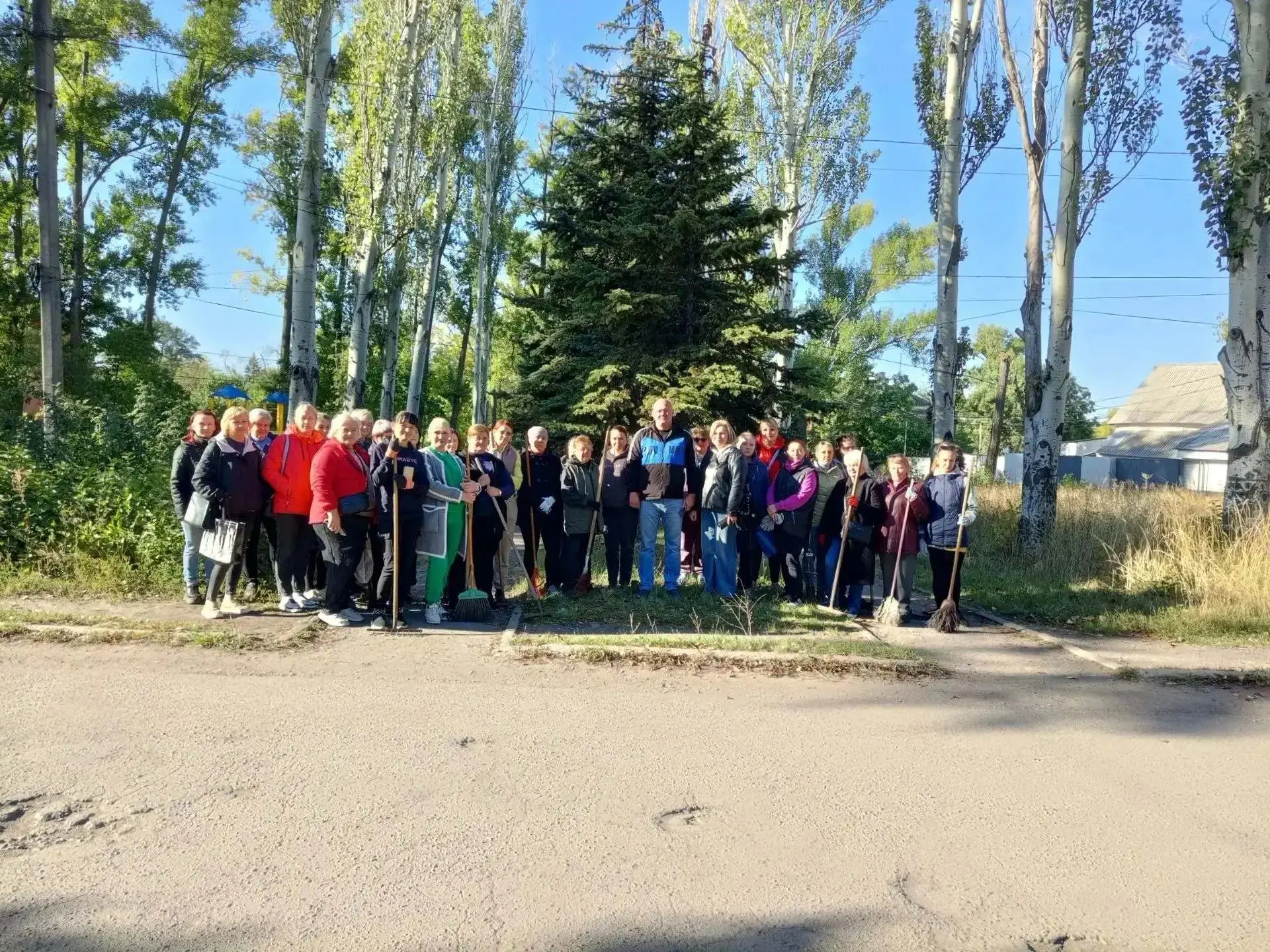 🍀 В Горняцком районе прошёл общегородской субботник