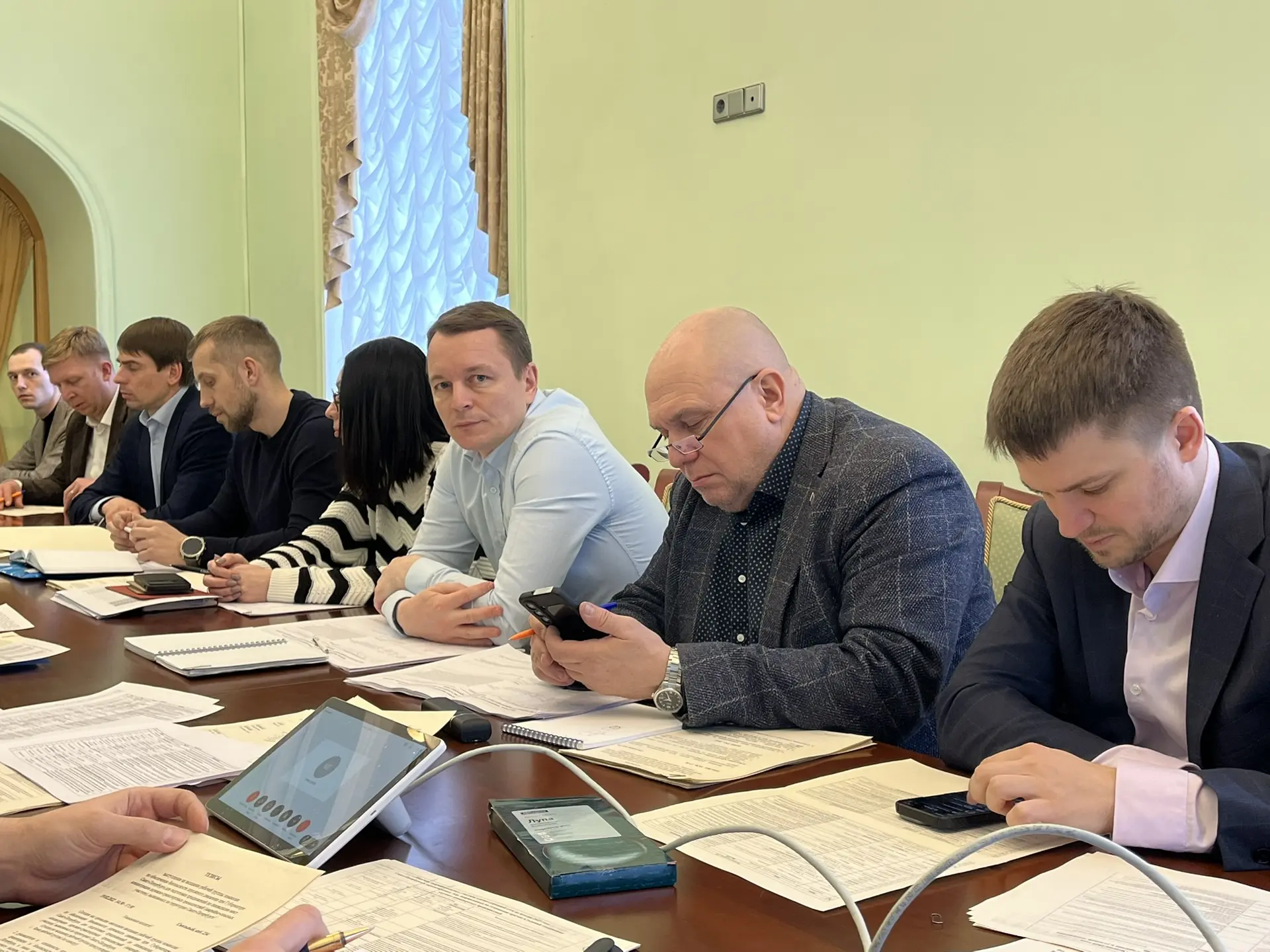 В Смольном обсудили первоочередные меры по борьбе с аварийностью на дорогах  19 февраля 2026 года Ко