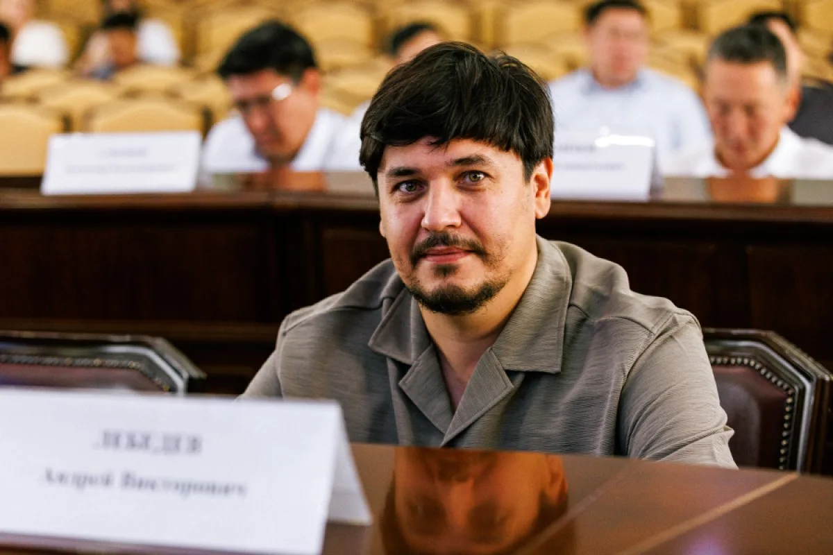 Якутская городская Дума приняла досрочную отставку депутата Андрея Лебедева