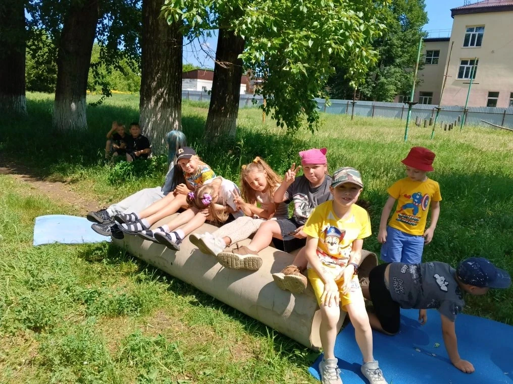 Битва за победу: как прошёл наш спортивный квест «ФизкультУра!»

Спорт, командный дух и море адренал