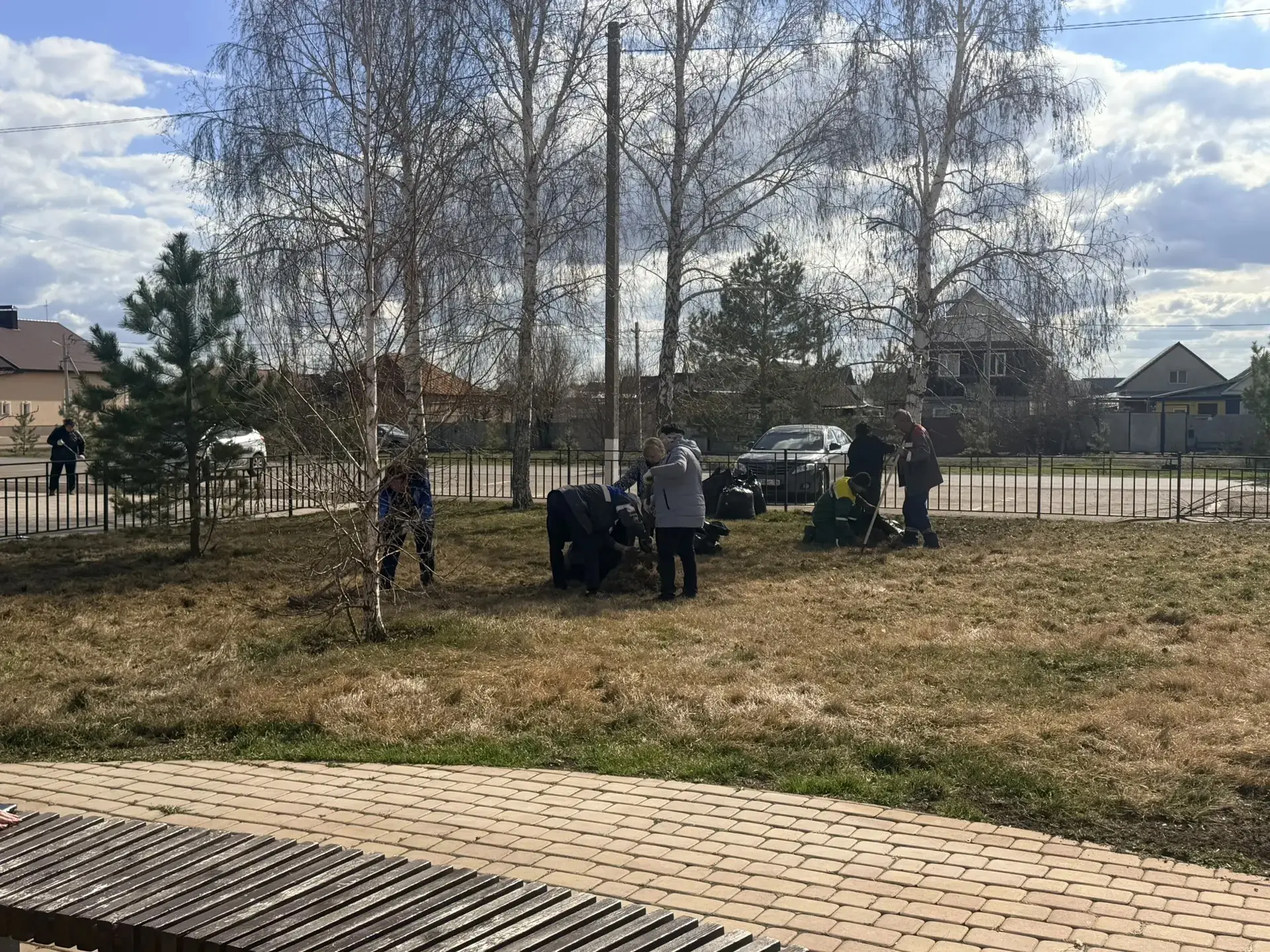 #Максим_Кабанов: Уважаемые жители Павловки! Приглашаю вас присоединиться к общему субботнику, которы