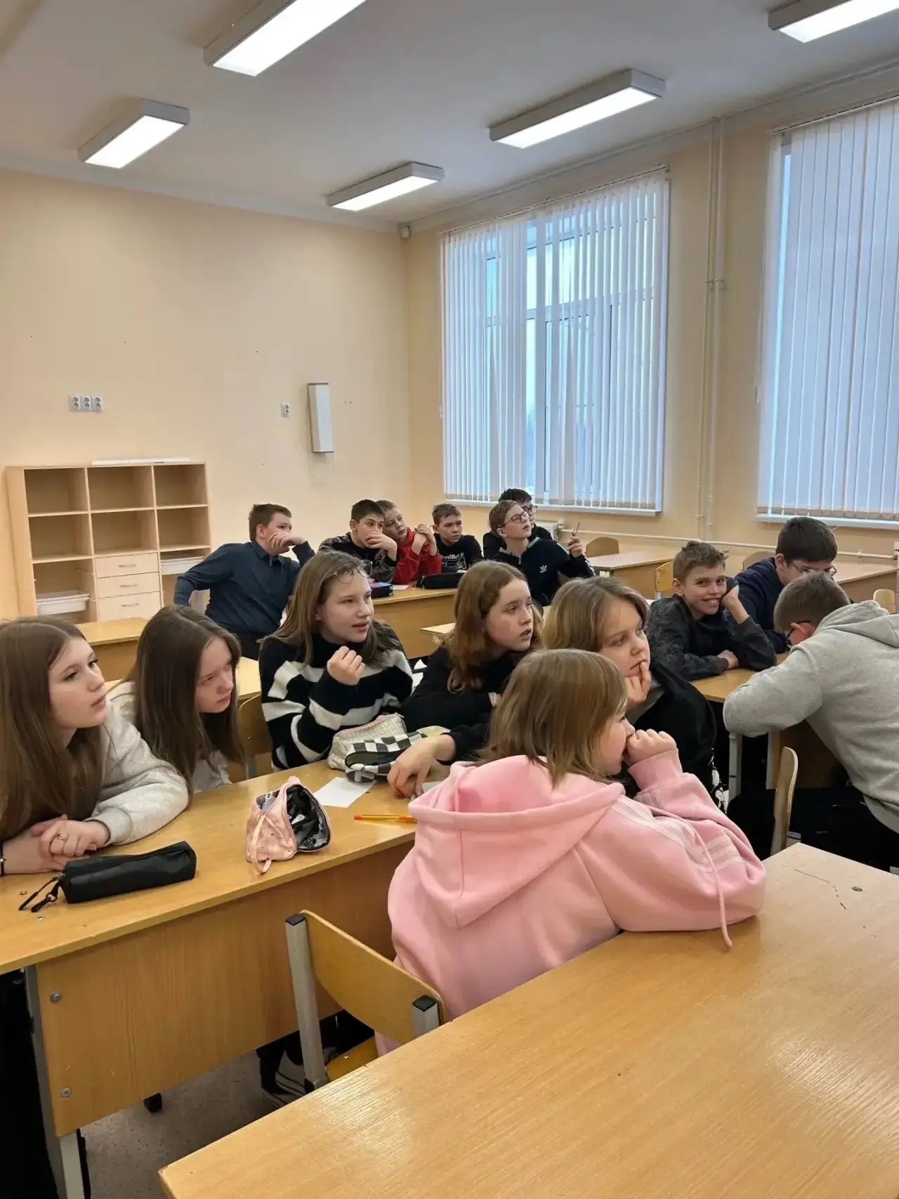 Вокруг света за неделю🌏🏃‍♂️  С 28 февраля по 4 марта наша школа превратилась в настоящую маленькую Б
