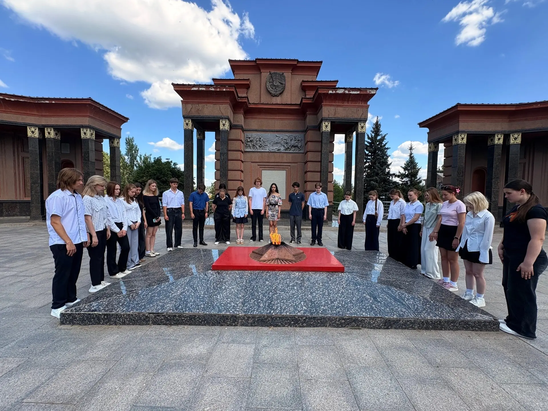 День памяти и скорби. Общероссийская минута молчания🕯️