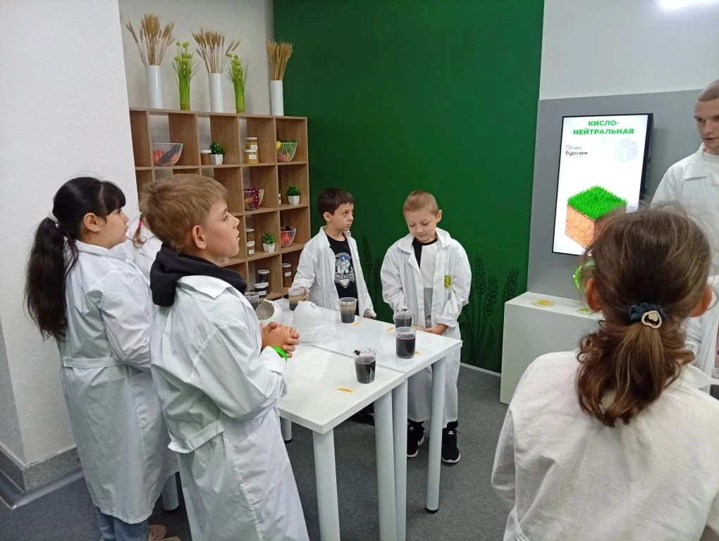 🍀 Классный выездной день: 2-й класс МБОУ «СОШ16» села Дубовка «Я в Агро»!  Знаете, что делать, если 