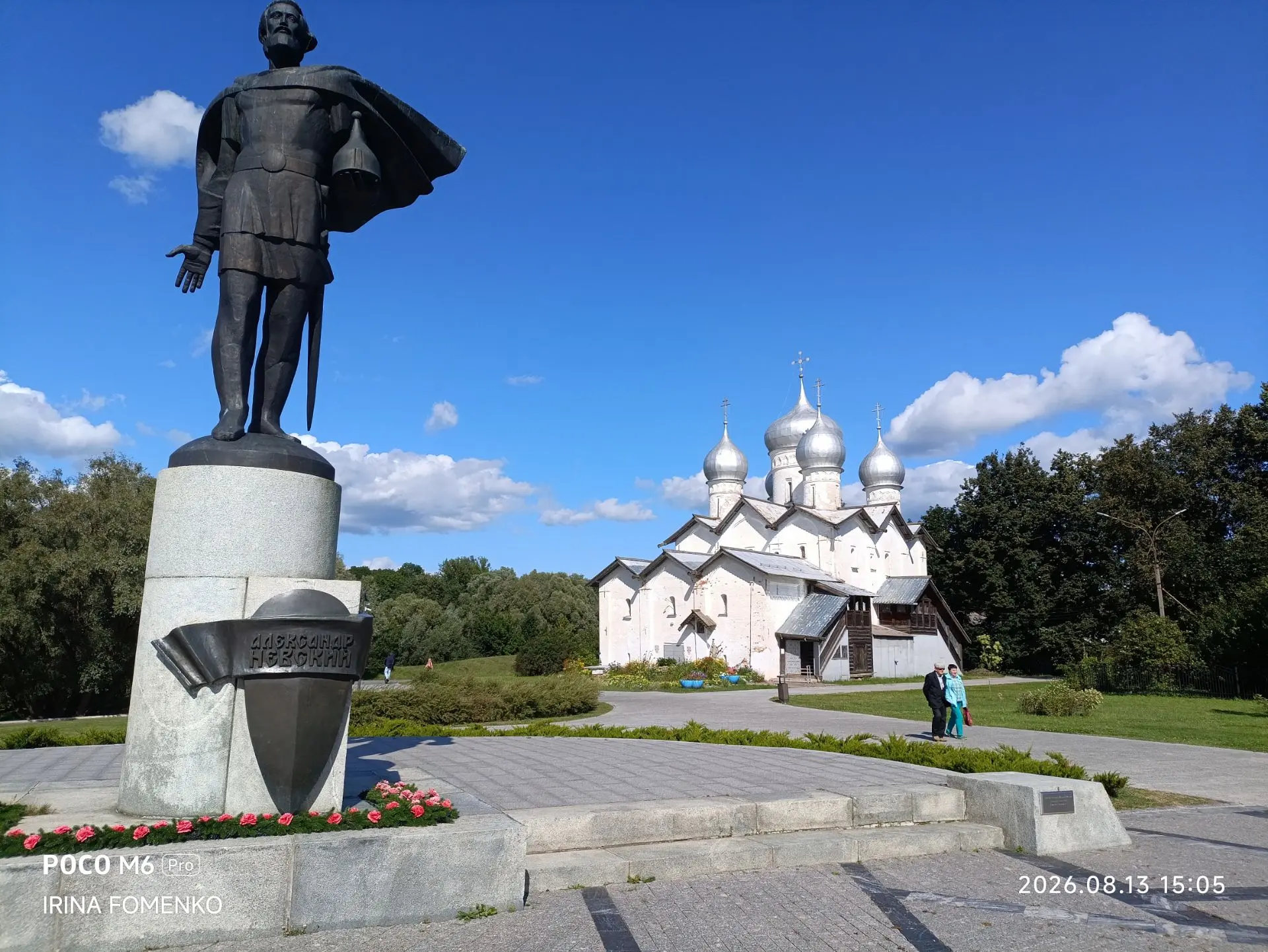 ✅ На набережной Александра Невского, 31, находится Церковь Бориса и Глеба в Плотниках —...