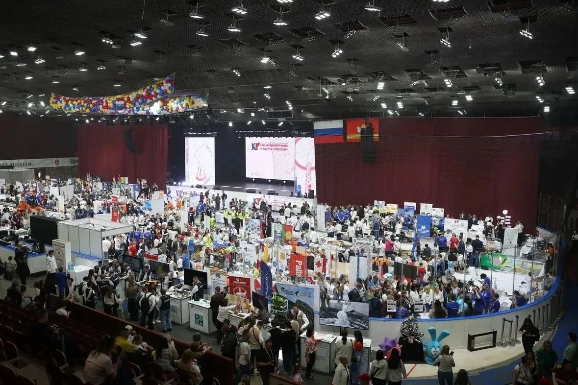 Команда курских школьников стала призёром Всероссийского конкурса «Инженерные кадры России» (ИКаР) в