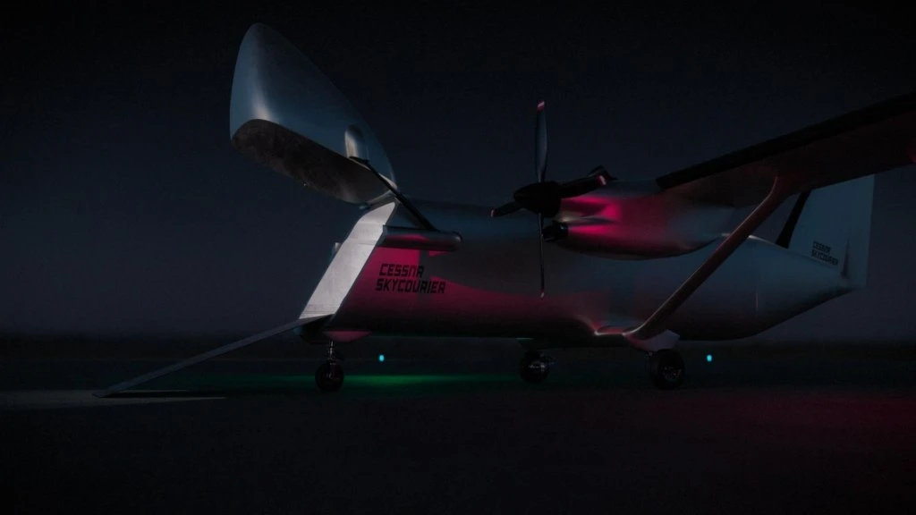 Textron показала концепт беспилотного SkyCourier с откидной носовой частью для погрузки