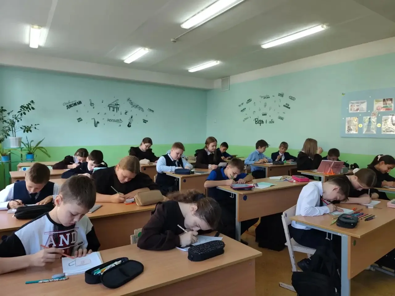 🎶 Музыка внутри нас: как звучат эмоции? 🎨