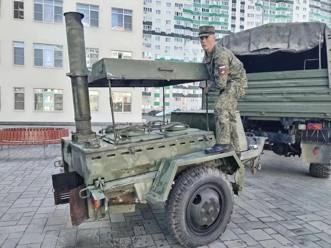«Полевая кухня» В преддверии знаменательного праздника 9 мая в  НАШЕЙ школе стартовал патриотический