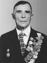 Михей Митрофанович (1913–2003) – снайпер, полный кавалер ордена Славы.

Родился 15 (по ст. ст. 2) ян