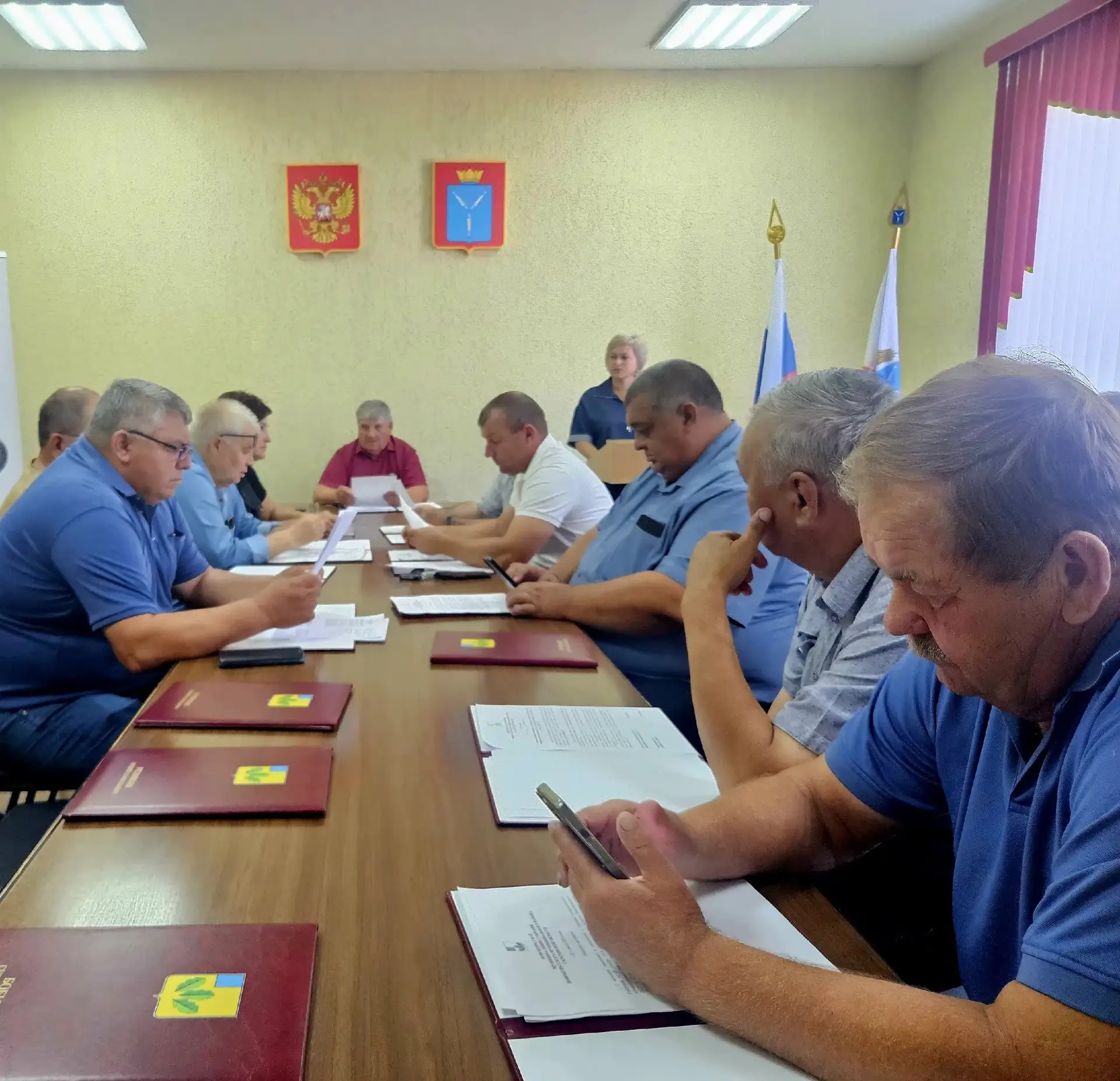 Состоялось очередное заседание Новобурасского муниципального Собрания 

Депутаты собрались сегодня, 