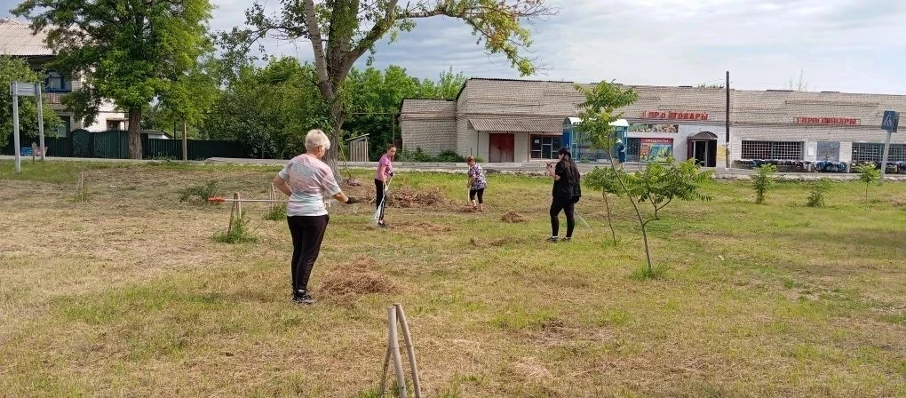 🌱19.06.2026 года специалисты ОЖД Хворостяновка, совместно с работниками культуры, библиотеки и рабо