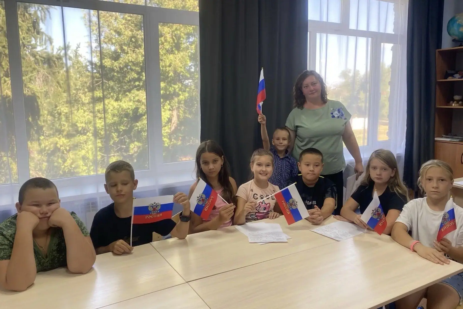 Ко Дню Государственного флага Российской Федерации🇷🇺 провели необычайно увлекательное...