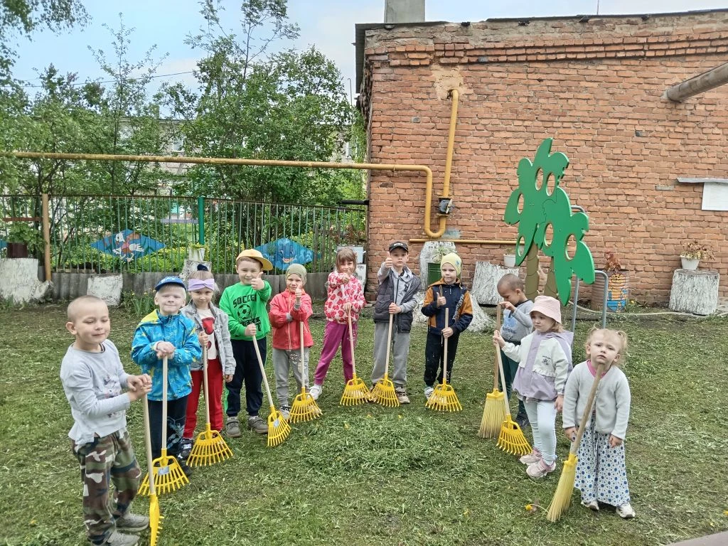 Маленькие герои большого двора 🌿