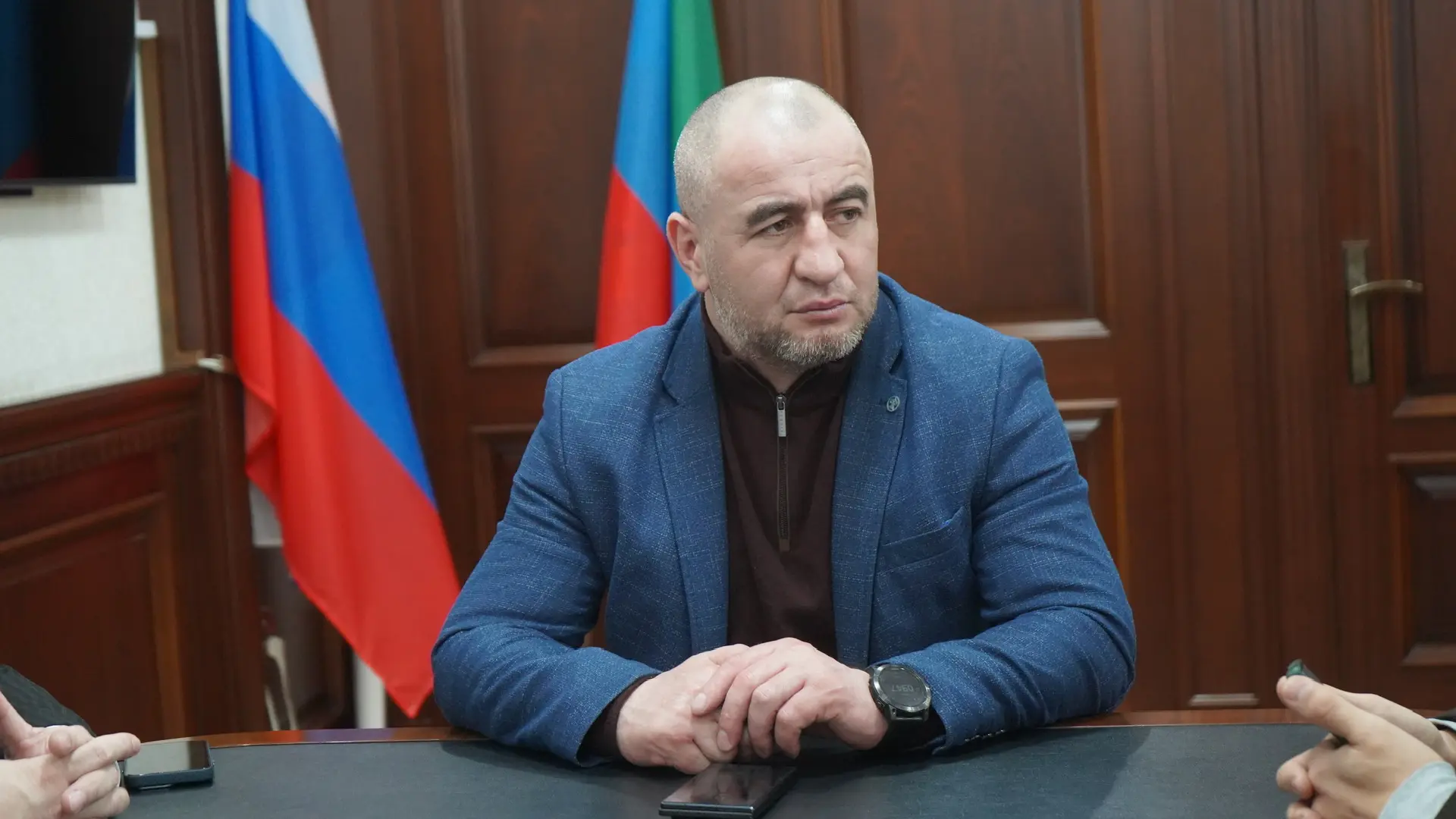 Глава города Замир Гаджимурадов провел встречу с архитектором Филиппом Якубчуком.

Специалист расска