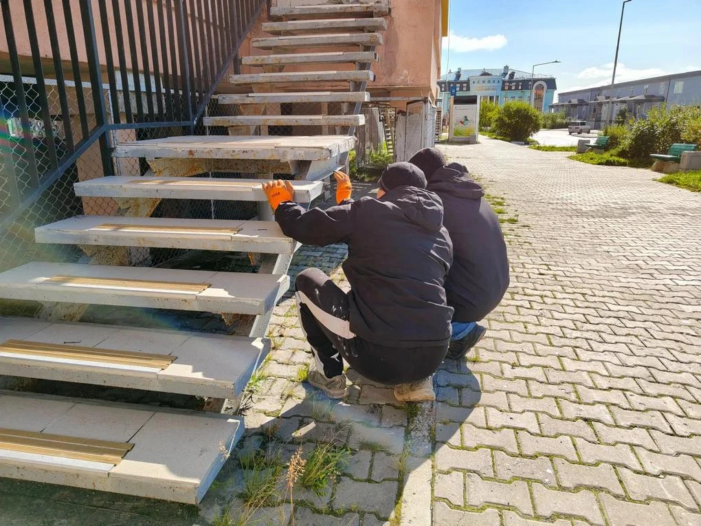 👉Сегодня, в субботу, в Публичной библиотеке имени Тана-Богораза начался ремонт входных...