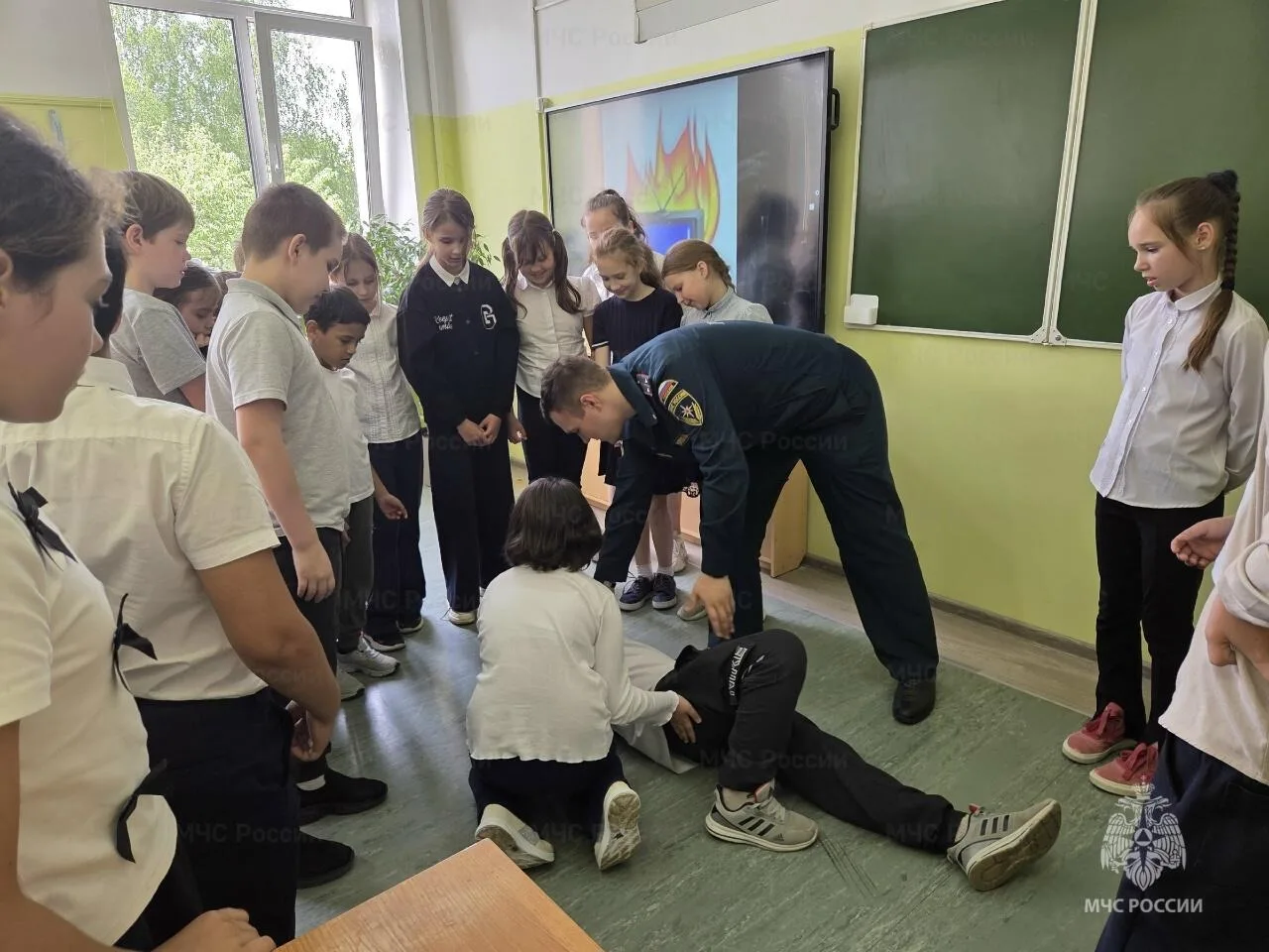 📌В Ступине инспекторы государственного пожарного надзора провели для детей урок культуры безопасност
