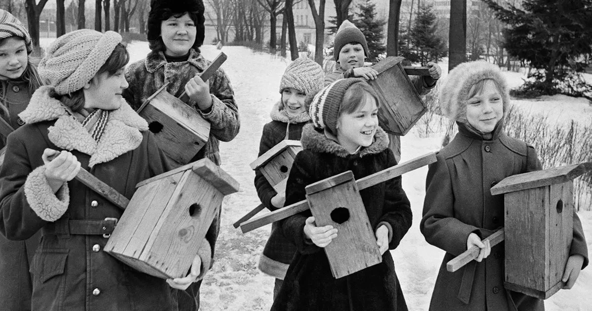 15 июня 1918 года в России основано юннатское движение. Это сейчас все сидят в телефонах, а при Сове