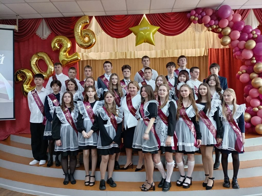 🔔 Последний звонок: прощаемся с детством! 🎓