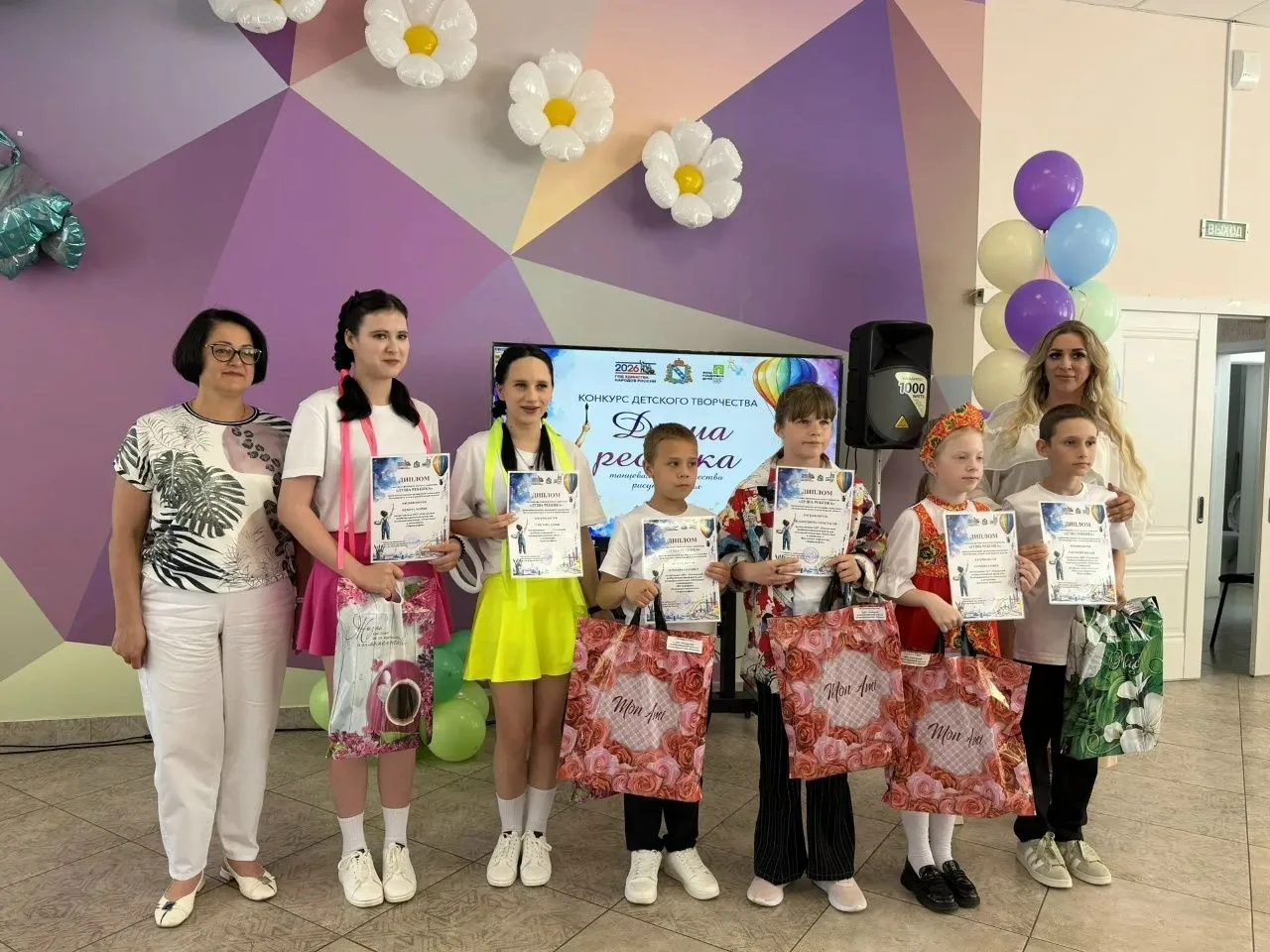 ❤️В поныровском центре «Семья» прошел фестиваль творчества для юных талантов «Душа ребенка». В его т