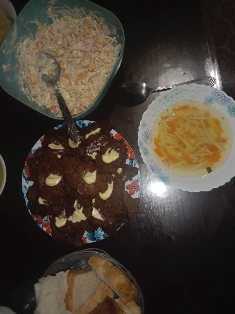 Перекусили .))))