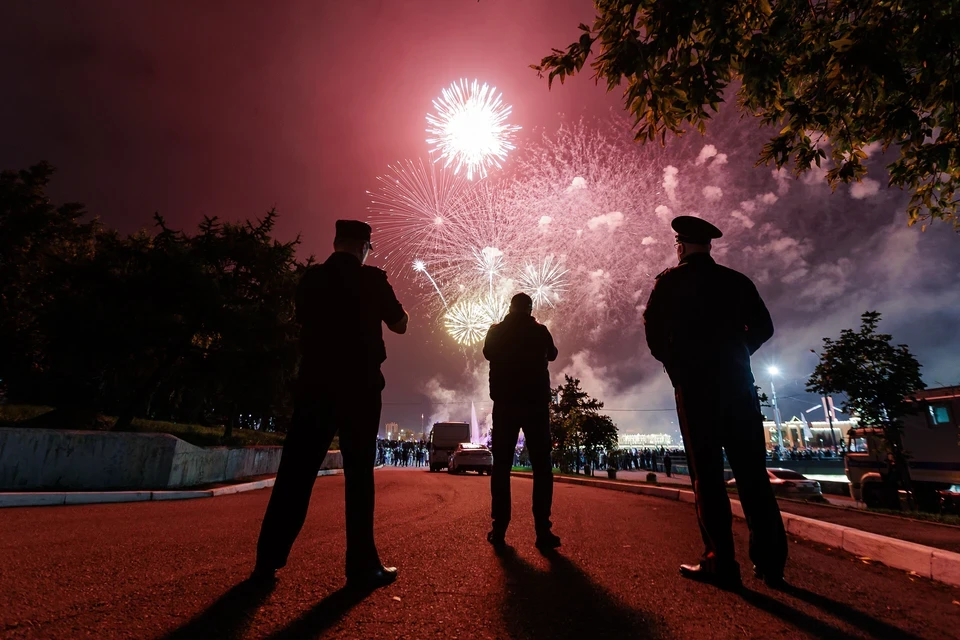 🎆 Челябинские бизнесмены предлагают увидеть салют на День города с необычного ракурса ...