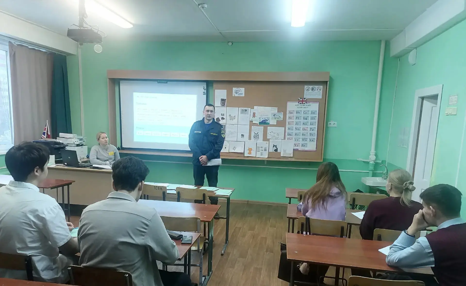 19 марта в лицее Сигма состоялось профилактическое и профориентационное мероприятие с участием специ