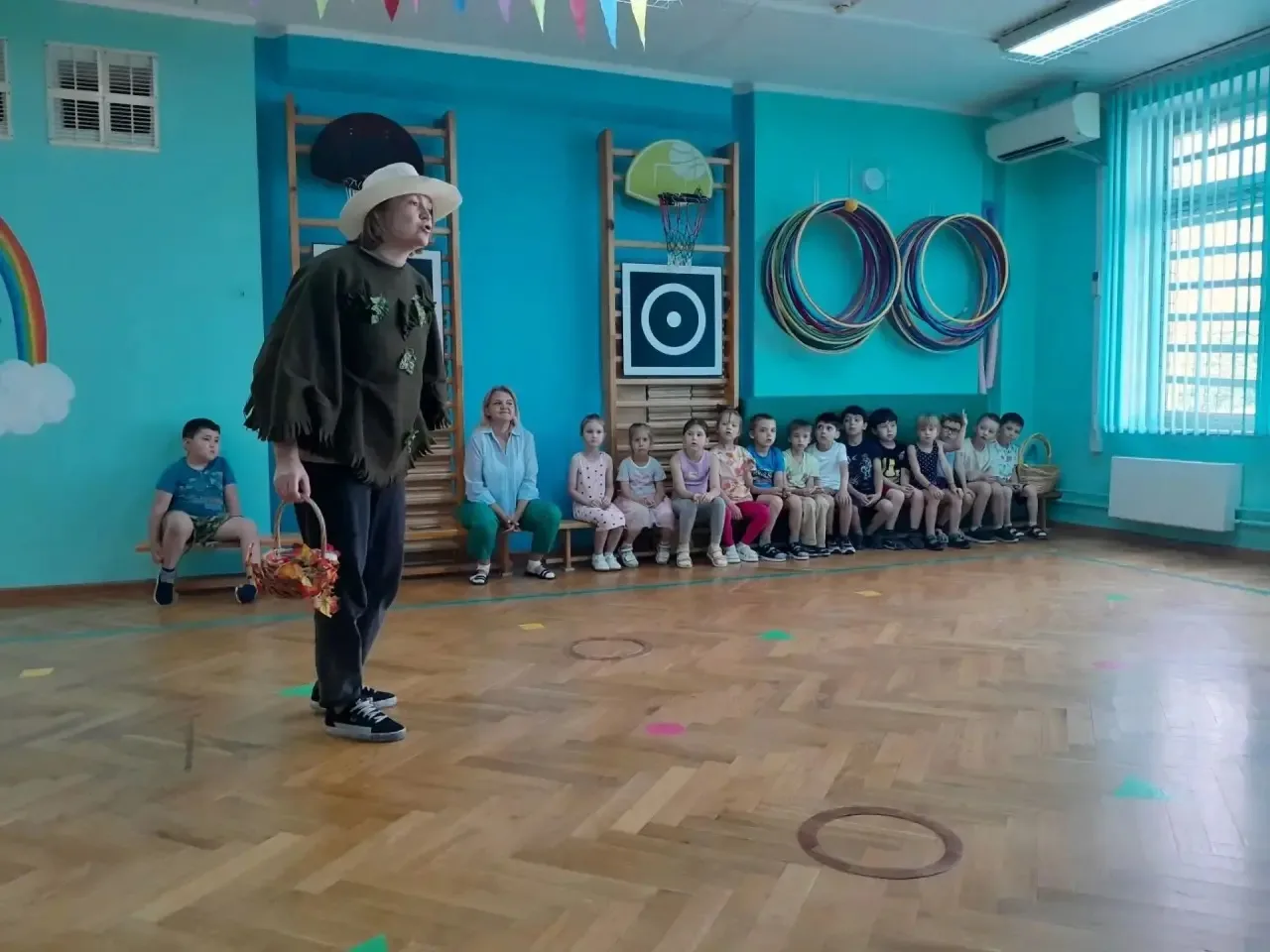 🌿 В гостях у Лесовичка: спорт + экология = отличное настроение! 🌿

В дошкольном корпусе «Золотой к