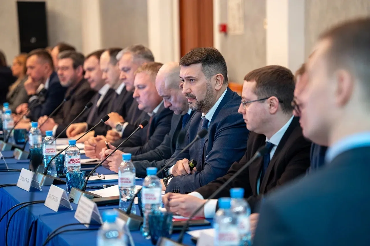 🤝ТЭК и «Теплосеть» рассказали о повышении качества горячей воды для петербуржцев  Генеральный директ