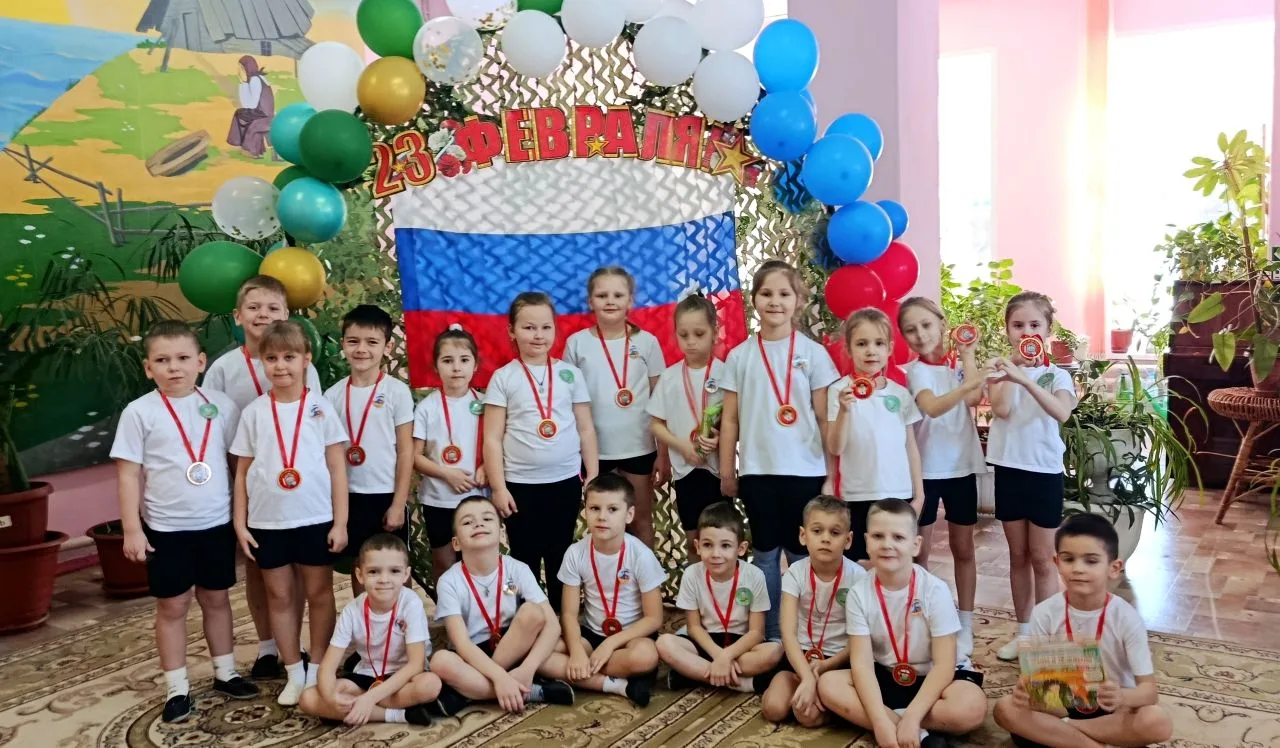 Праздник 23 февраля в детском саду