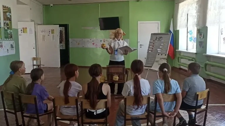 В лагере «Солнышко» проходит программа по финансовой грамотности 💰 

Еженедельно со вторника по пят