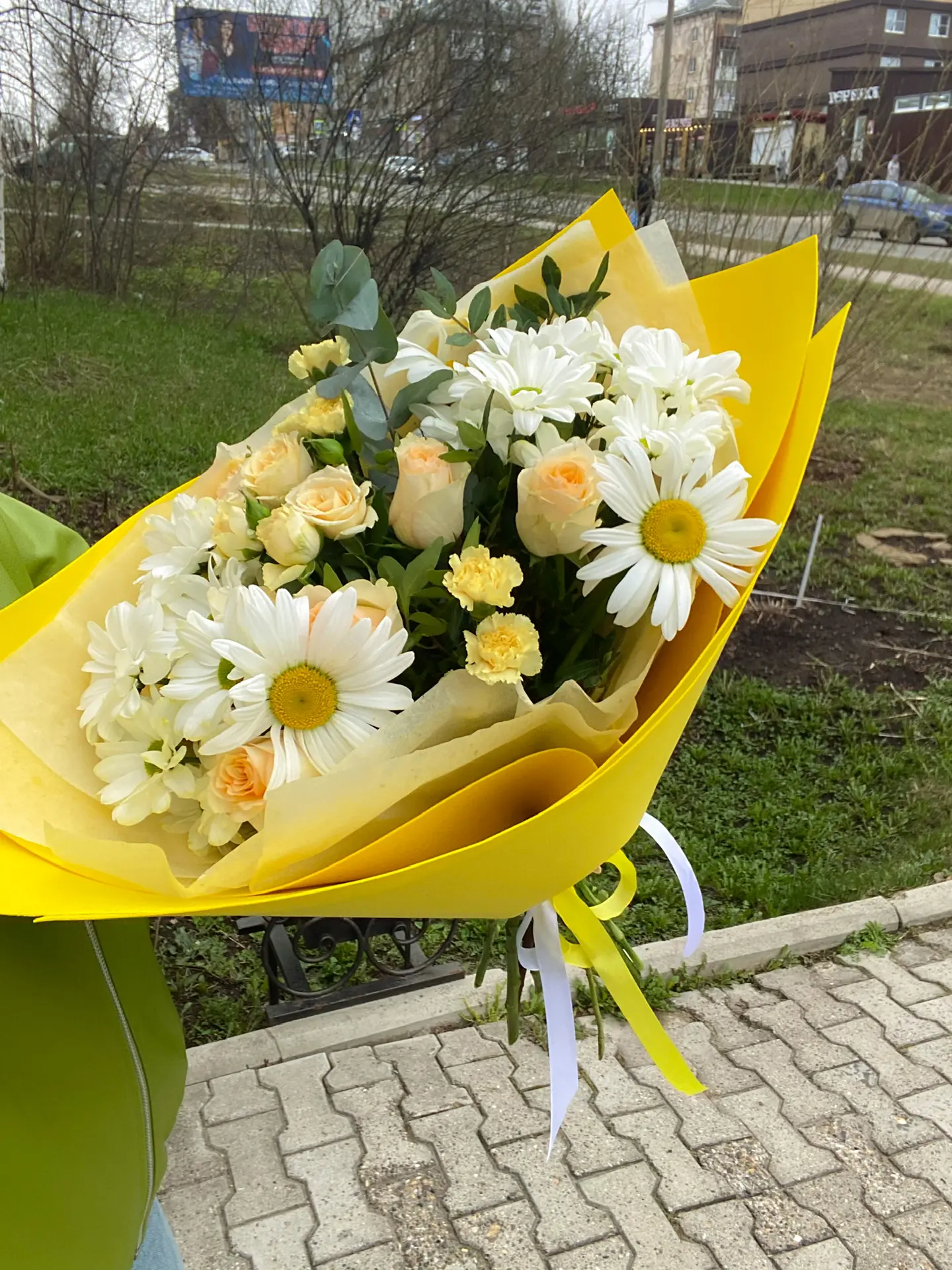 Очень хочется много солнышка . Добавляем как можем .