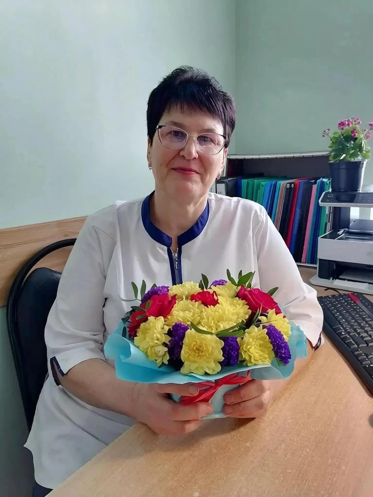 Мы привыкли говорить спасибо врачам, ведь именно они ставят диагнозы и назначают лечени...