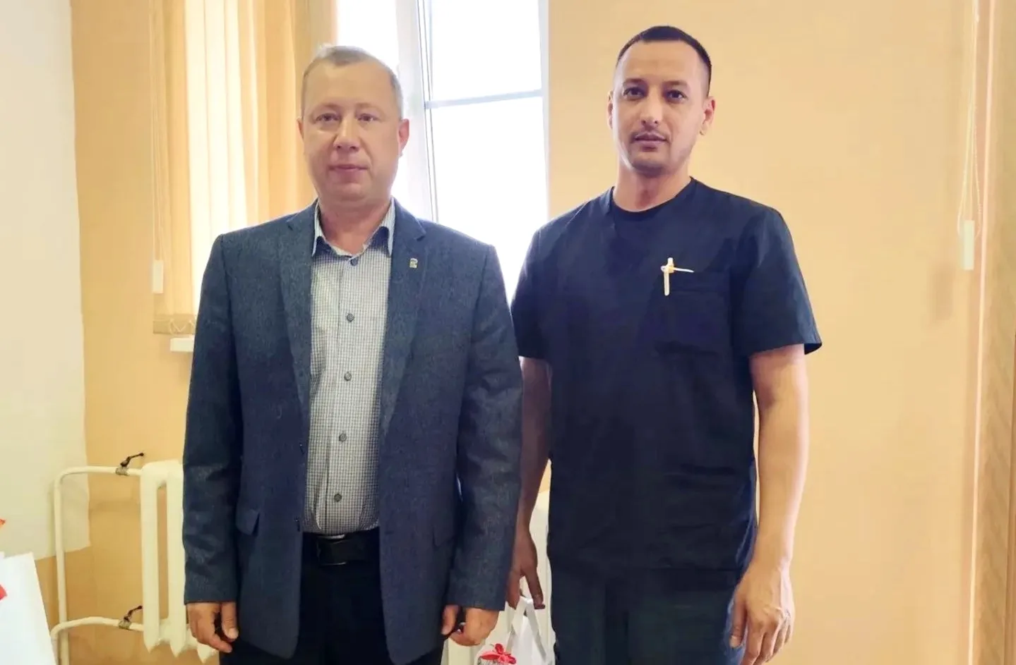 В Можайской ЦРБ появилась два новых врача

🧑🏽‍⚕️Халимджон Янгибоев — врач-анестезиолог. Халимджон 