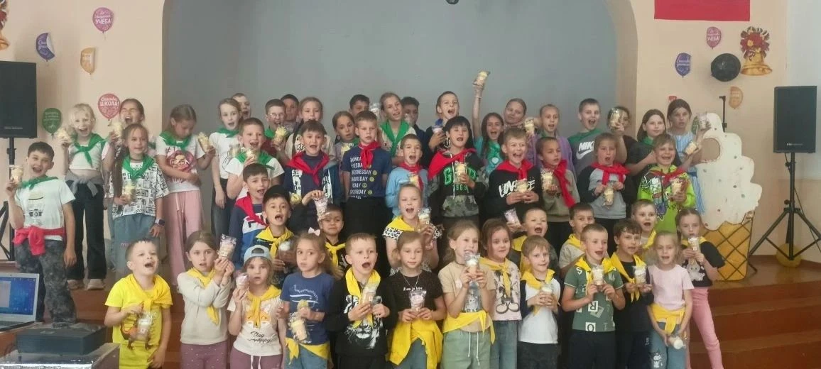 10 июня в пришкольном лагере произошло много событий: День открытых дверей в Детской школе искусств 