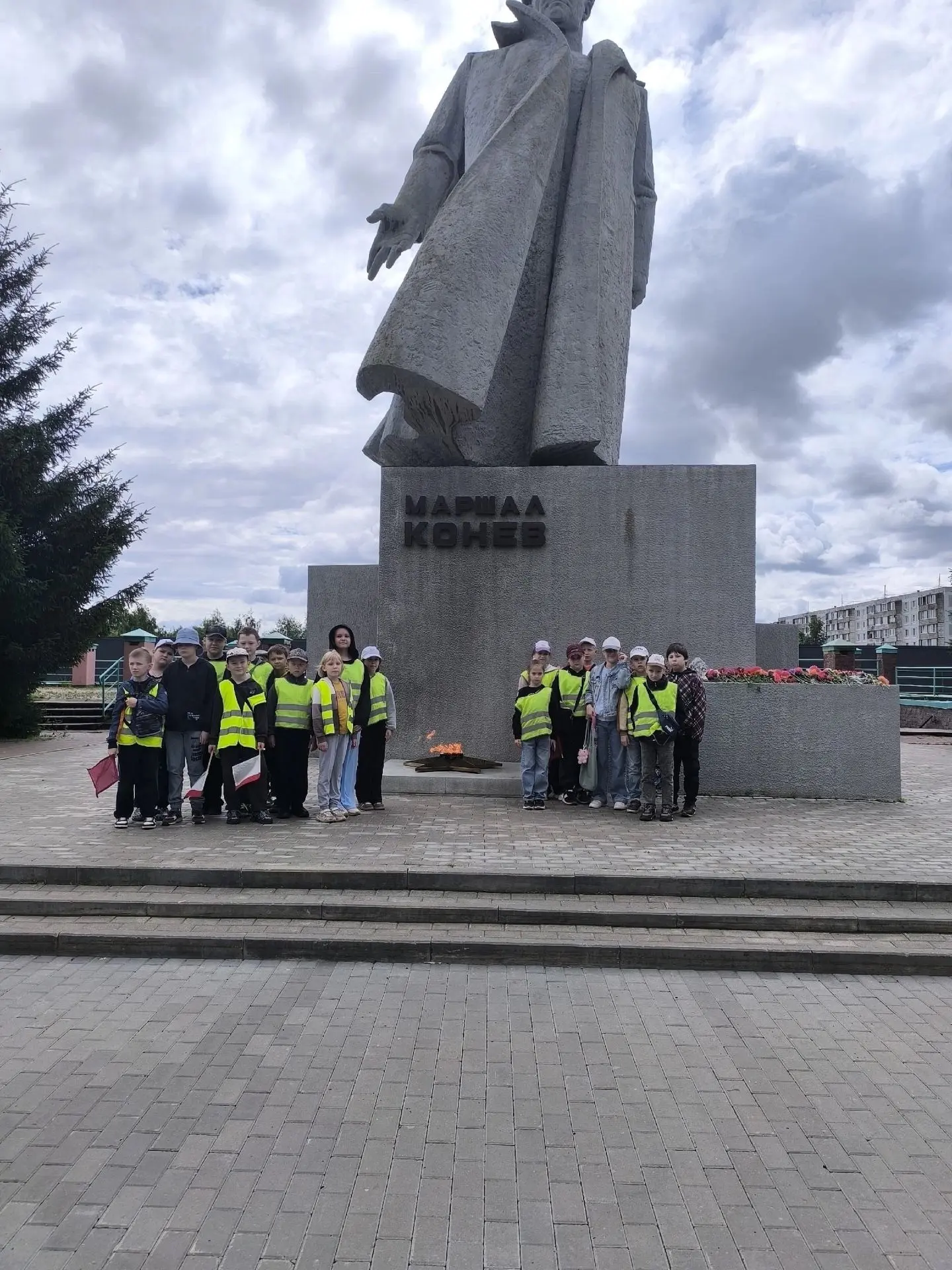 📸 Фотоквест «Поймай настроение»
3 отряд 🌸 «Одуванчики»