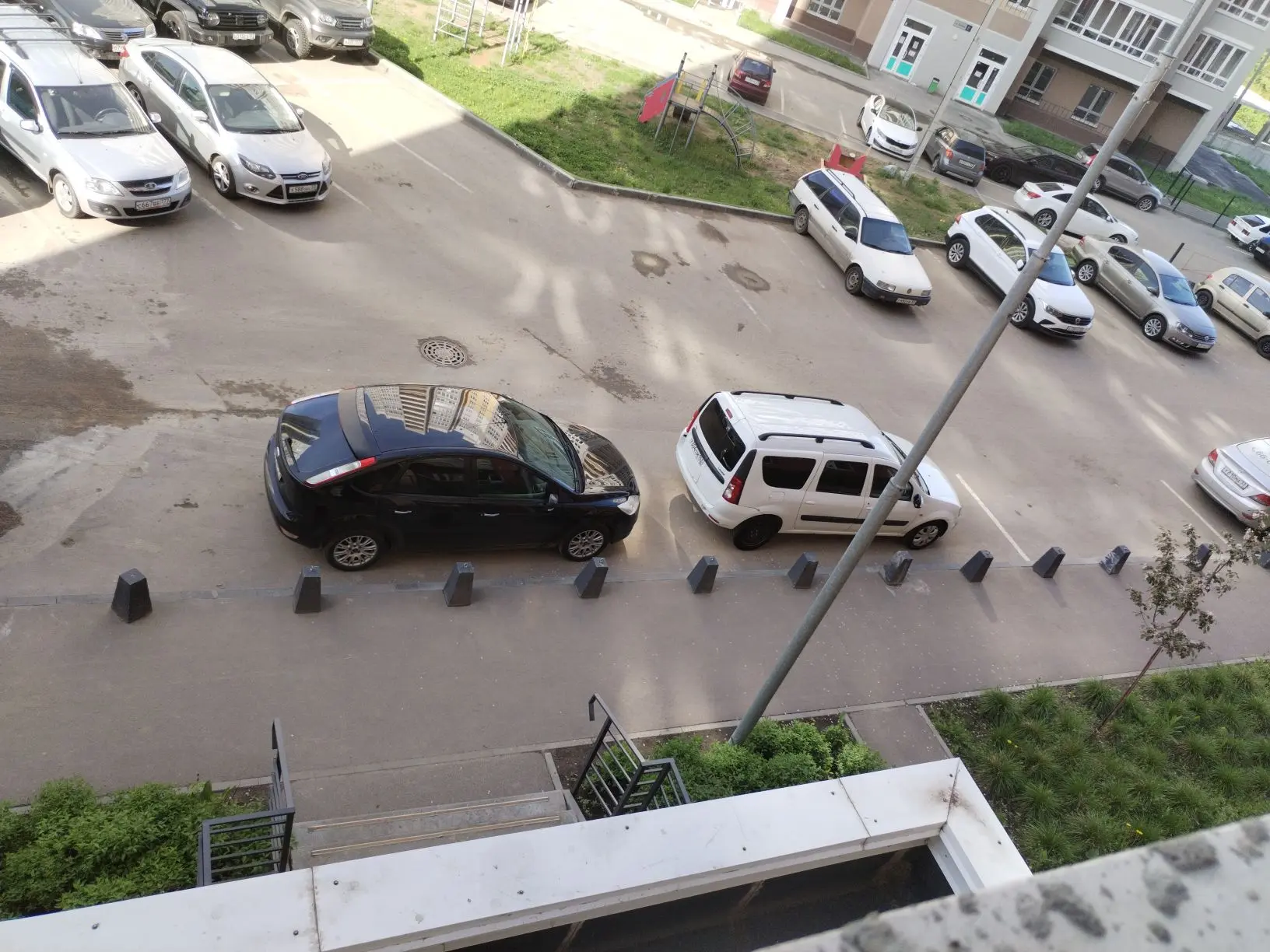 нужно срочно убрать машину