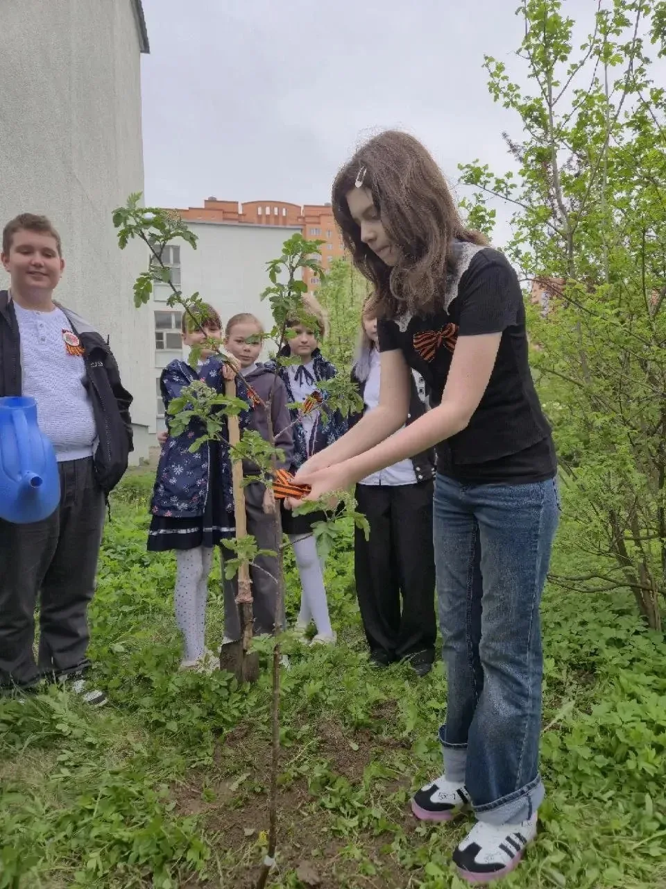 Учащиеся Развилковской СОШ с УИОП корпус п.Совхоза им.Ленина  5л-с и 5м-с классов приняли участие в 