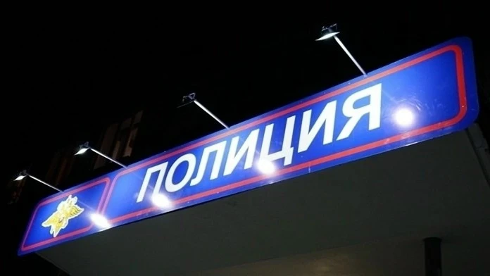 Похитившая у челябинской семьи более 3 миллионов рублей девушка-курьер задержана в Екатеринбурге
 
С