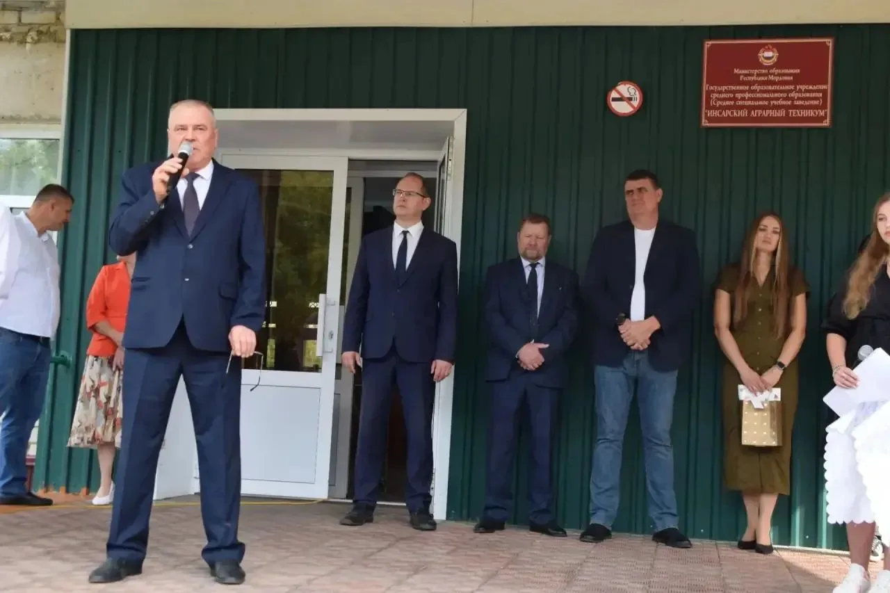 ✨Сегодня в Инсарском аграрном техникуме прошла торжественная линейка, посвященная Дню з...